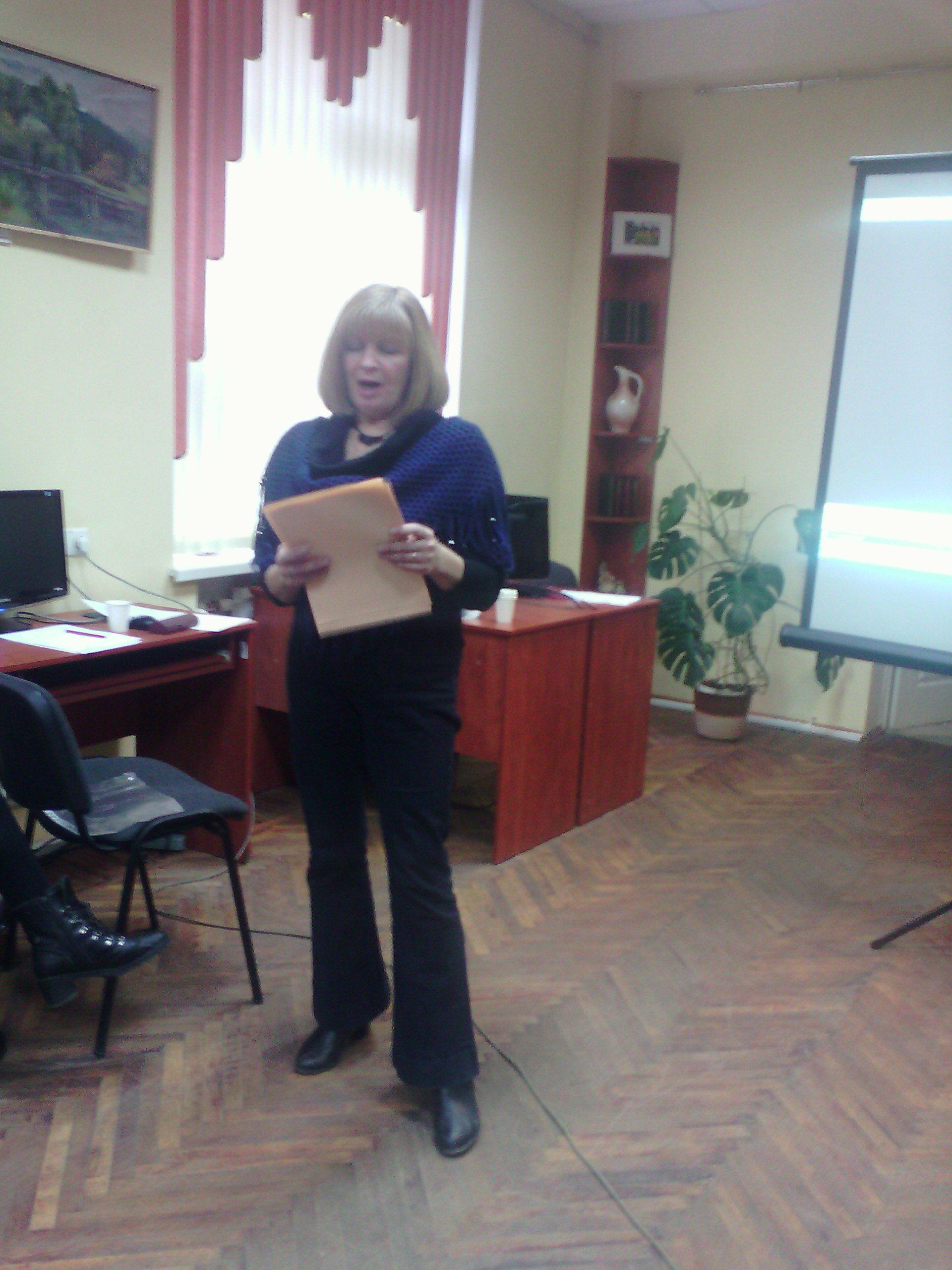 Анна Калинина, заведующая филиалом № 17 для слепых ЦБС Дзержинского района
