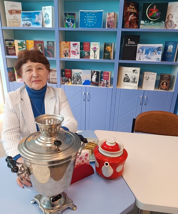 &laquo;Книг та чаю багато не буває&raquo;