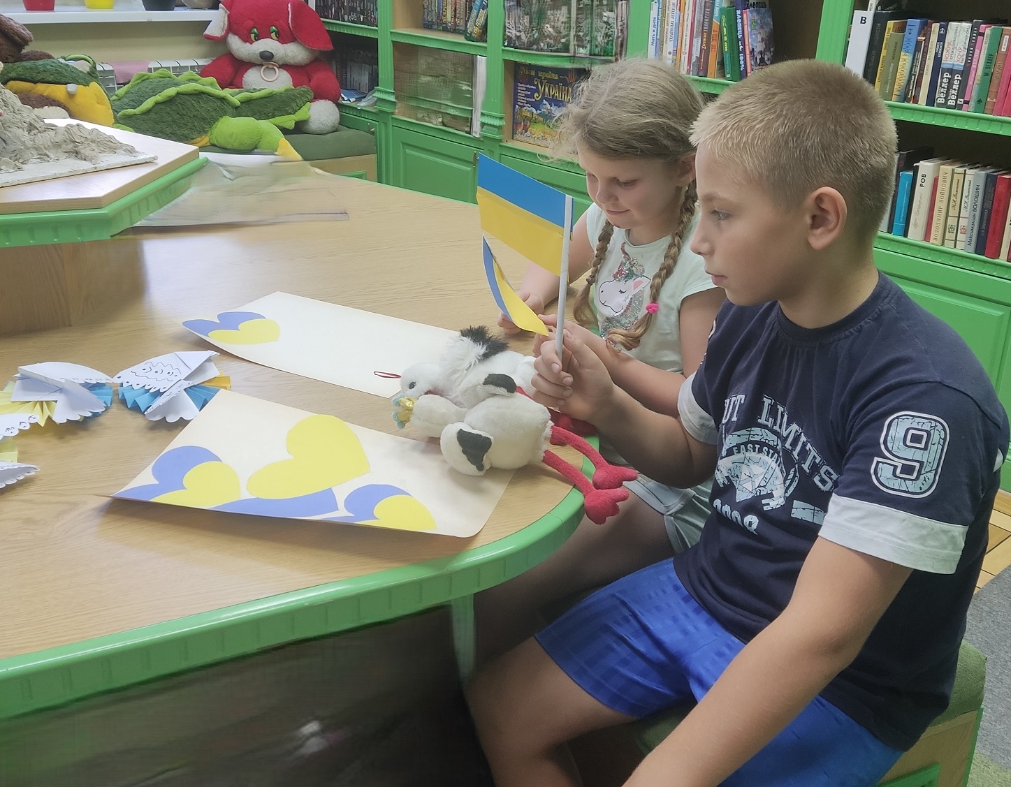 «Прапор в моїх долонях»