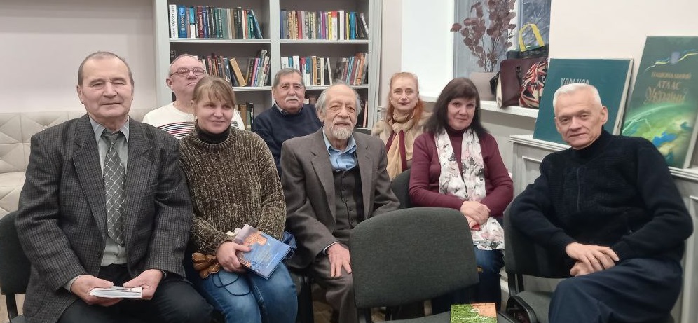 Творча Слобожанщина зустрілася в Центральній бібліотеці