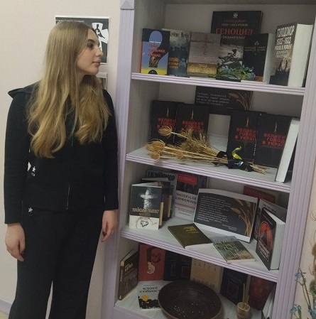 «І вічний реквієм лунає…»