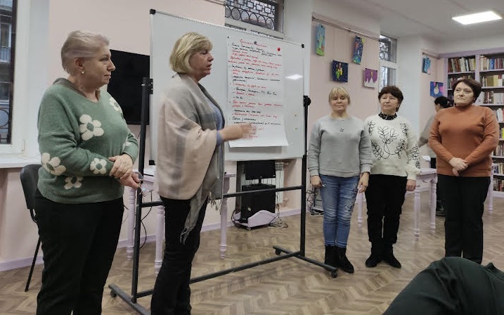 «Бібліотеки в потоці змін: тримаємось, навчаємось, зростаємо»